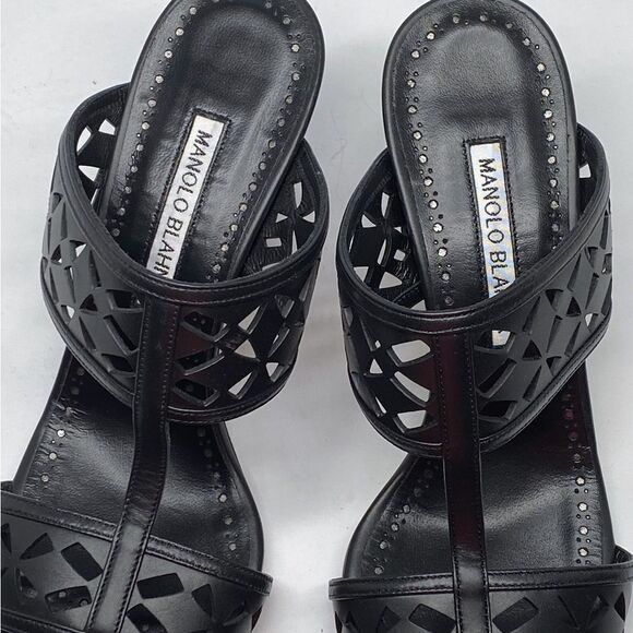 Manolo Blahnik Sophocles Perforated Mules - Picture 8 of 13